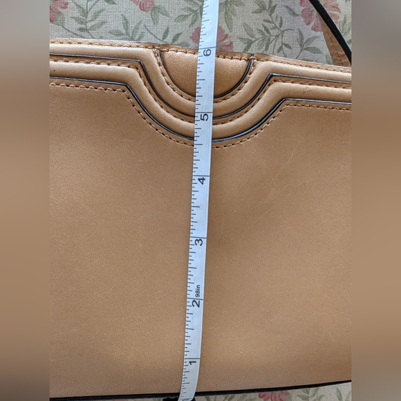 Saturday by Kate Spade Classic Tan Leather Pocketbook - Picture 12 of 13